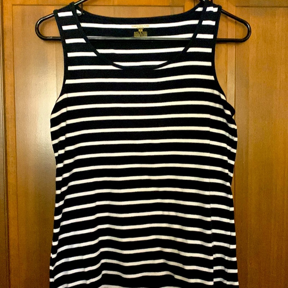 Black & White Striped tank Top Great Condition